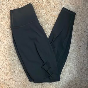 Alo High-Waisted Warrior leggings (7/8)